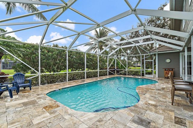 18647 SE Lakeside Way, Tequesta, FL 33469