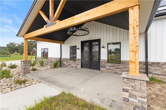 10391 Ivor RD, Ivor, VA 23866