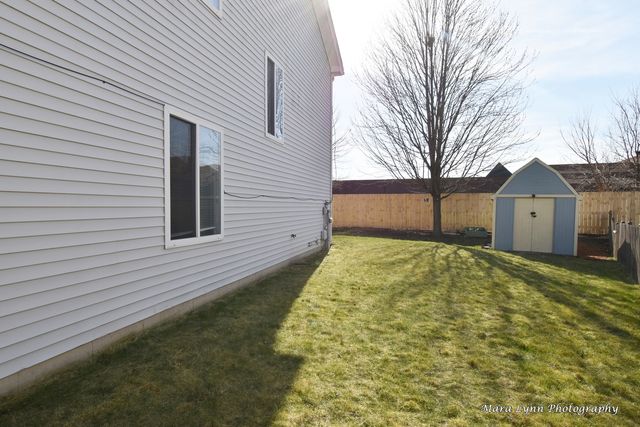 2824 Wheatland Court, Naperville, IL 60564