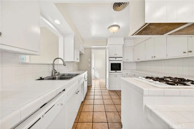 1105 E 42nd, San Bernardino, CA 92404