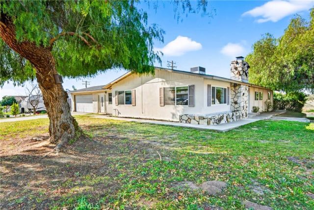 1105 E 42nd, San Bernardino, CA 92404