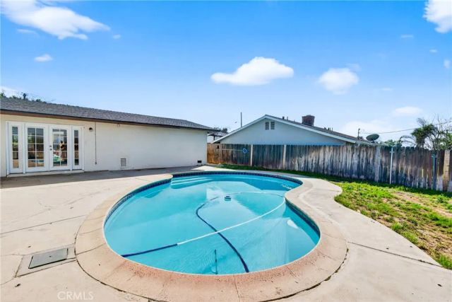 1105 E 42nd, San Bernardino, CA 92404