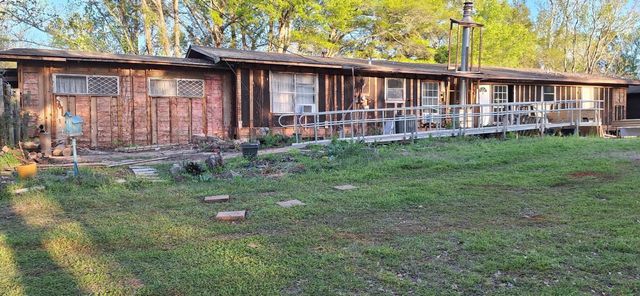 499 Mont Hall Rd, Hallsville, TX 75650