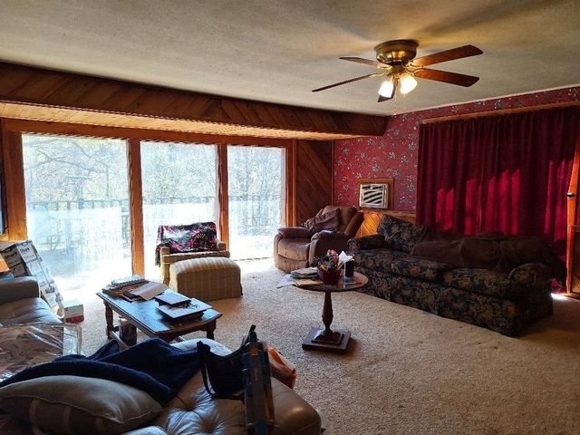 499 Mont Hall Rd, Hallsville, TX 75650