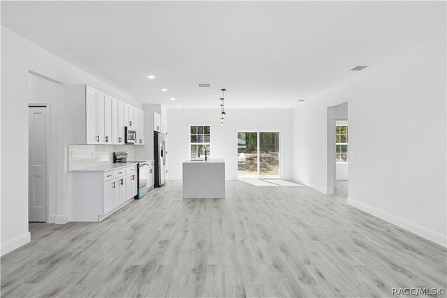 8839 N Joann Drive, Citrus Springs, FL 34434