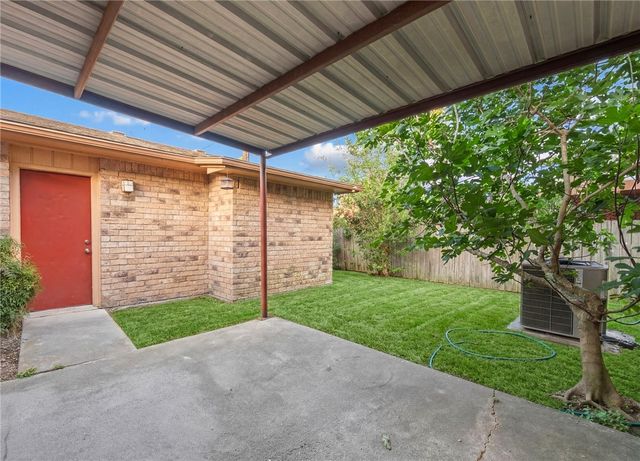 6638 Long Meadow Dr D, Corpus Christi, TX 78413