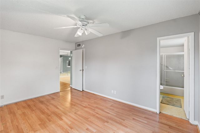 1 Abbey Lane 201, Delray Beach, FL 33446