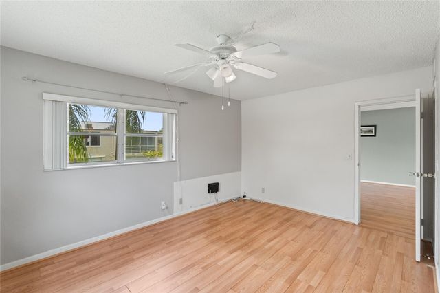 1 Abbey Lane 201, Delray Beach, FL 33446
