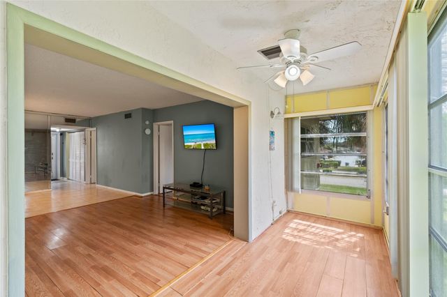 1 Abbey Lane 201, Delray Beach, FL 33446