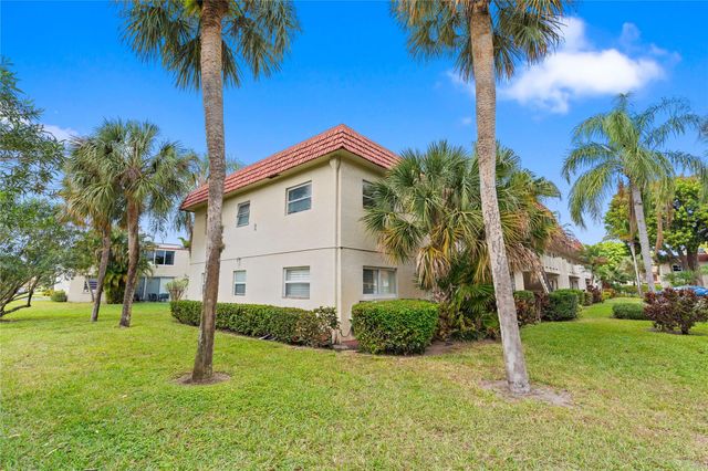 1 Abbey Lane 201, Delray Beach, FL 33446
