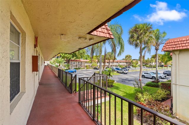 1 Abbey Lane 201, Delray Beach, FL 33446