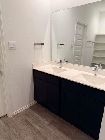 2827 Magnolia Blossom Ln, Rosenberg, TX 77469