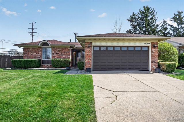 36878 Samoa Drive, Sterling Heights, MI 48312