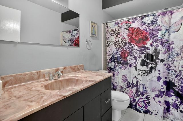 36878 Samoa Drive, Sterling Heights, MI 48312