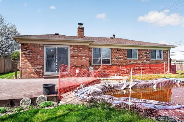 36878 Samoa Drive, Sterling Heights, MI 48312