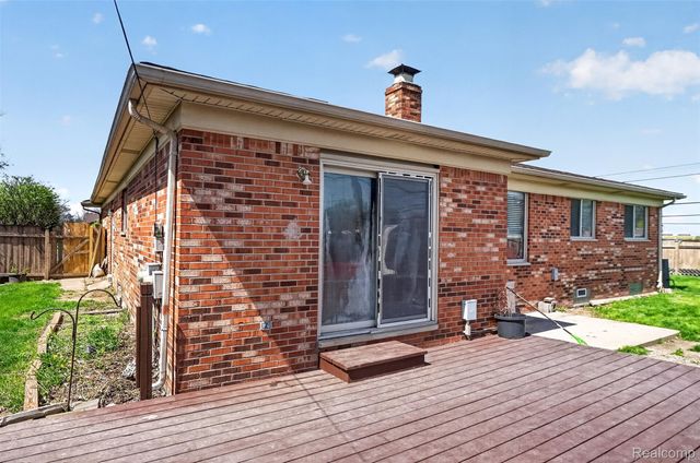 36878 Samoa Drive, Sterling Heights, MI 48312