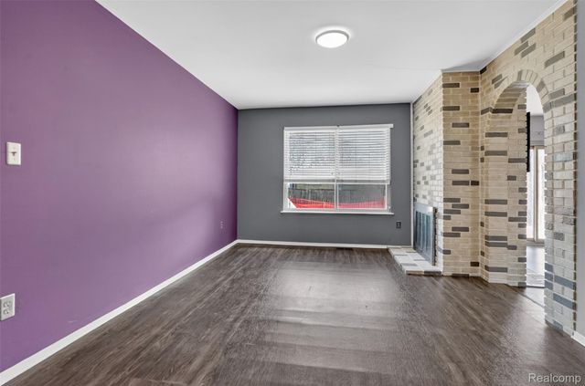 36878 Samoa Drive, Sterling Heights, MI 48312