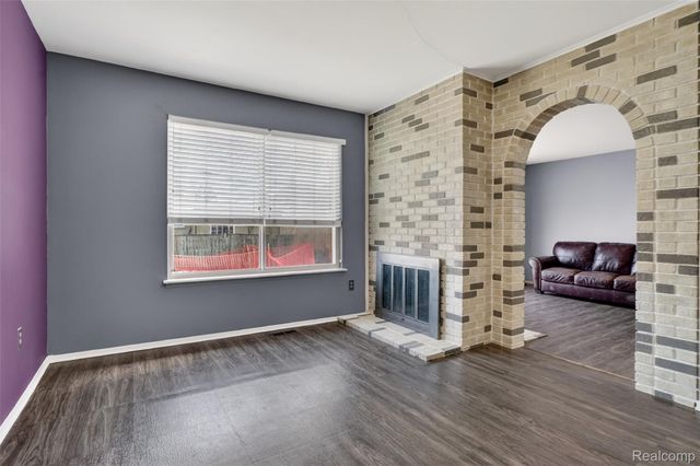 36878 Samoa Drive, Sterling Heights, MI 48312