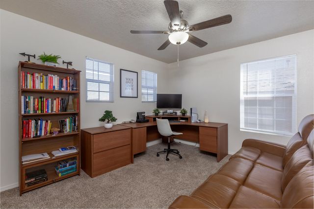 10828 McMichael Lane SW, Albuquerque, NM 87121