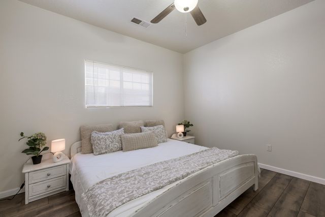 10828 McMichael Lane SW, Albuquerque, NM 87121