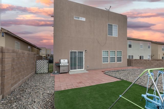 10828 McMichael Lane SW, Albuquerque, NM 87121