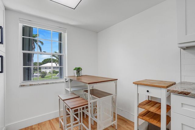 1210 Sugar Sands Drive 243, Singer Island, FL 33404