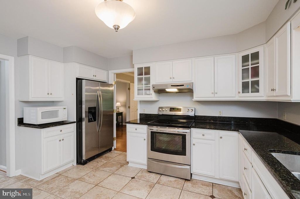 Image 15 of property listing at 922 DELRAY DR, Forest Hill, MD 21050