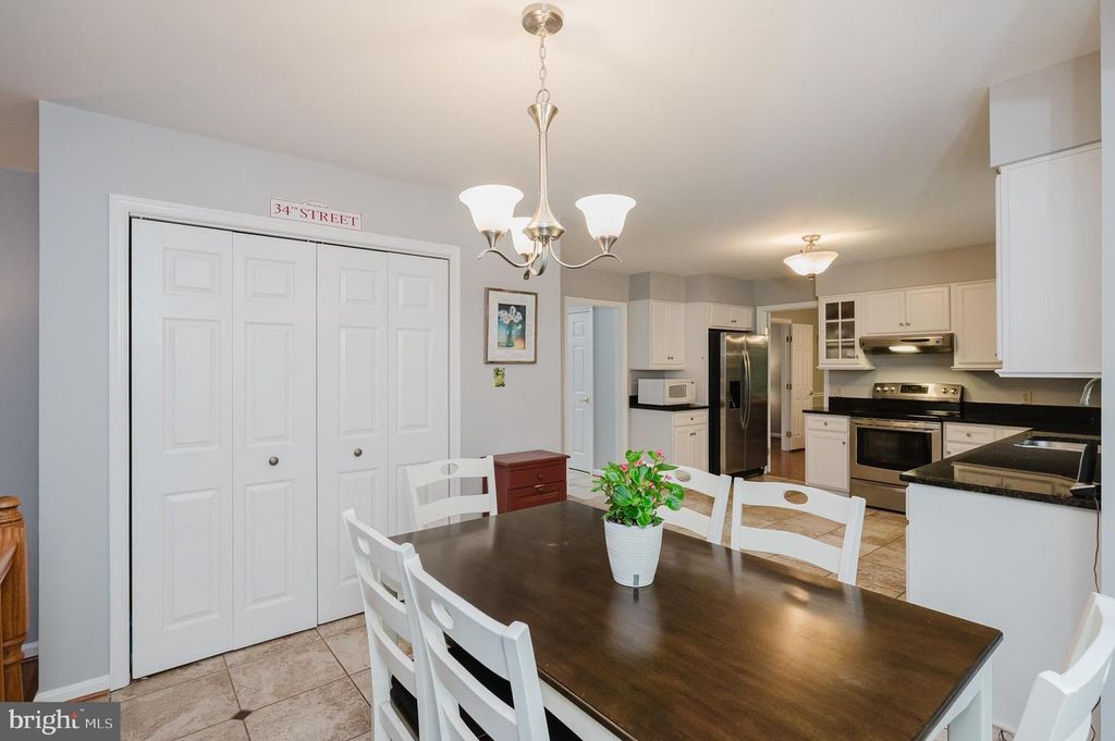 Image 20 of property listing at 922 DELRAY DR, Forest Hill, MD 21050