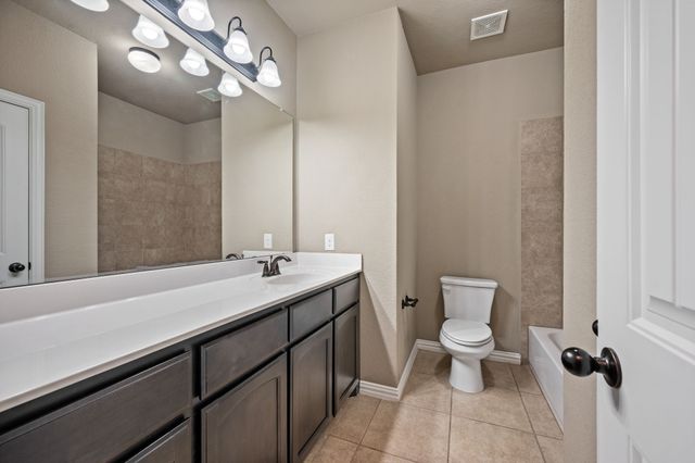 282 Heather Lane, Decatur, TX 76234