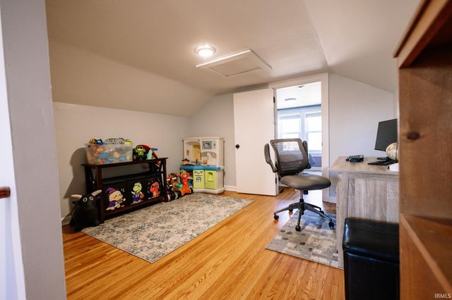 1015 N Alvord Boulevard, Evansville, IN 47711