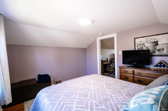 1015 N Alvord Boulevard, Evansville, IN 47711