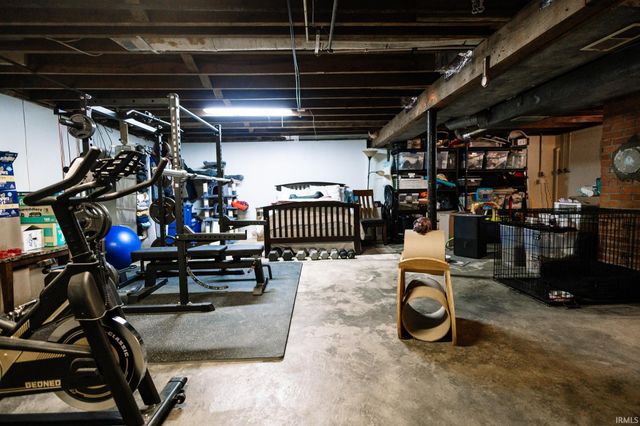 1015 N Alvord Boulevard, Evansville, IN 47711