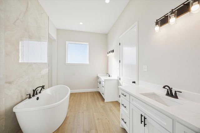 27645 Spring Hill Road, Hempstead, TX 77445