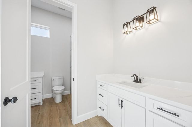 27645 Spring Hill Road, Hempstead, TX 77445