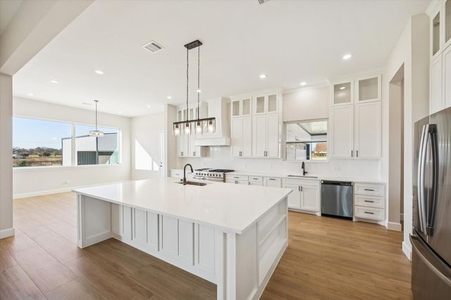 27645 Spring Hill Road, Hempstead, TX 77445