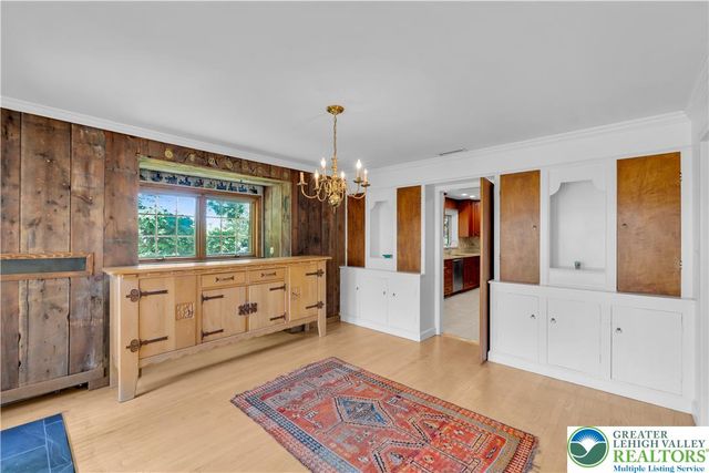 1236 Moffitt, Bethlehem City, PA 18018