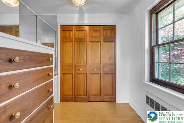 1236 Moffitt, Bethlehem City, PA 18018