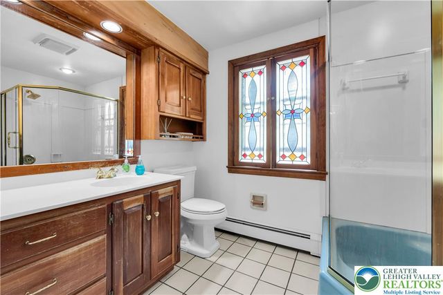 1236 Moffitt, Bethlehem City, PA 18018