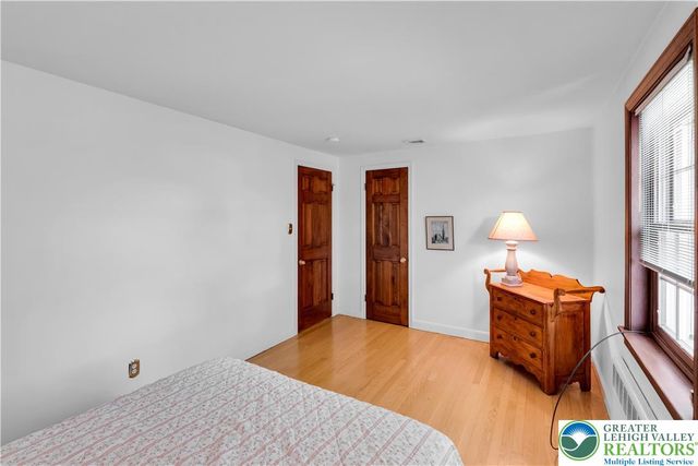 1236 Moffitt, Bethlehem City, PA 18018
