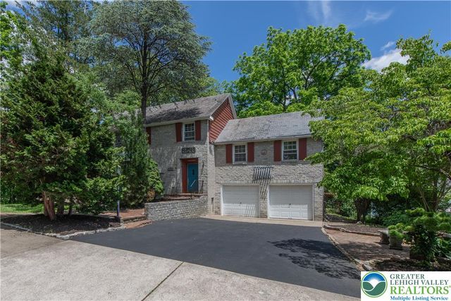 1236 Moffitt, Bethlehem City, PA 18018