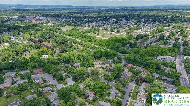 1236 Moffitt, Bethlehem City, PA 18018