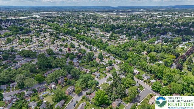1236 Moffitt, Bethlehem City, PA 18018