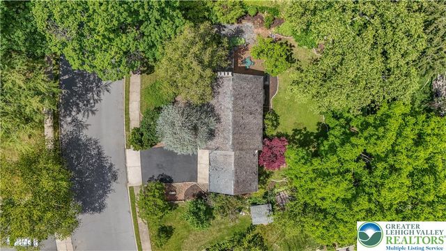 1236 Moffitt, Bethlehem City, PA 18018