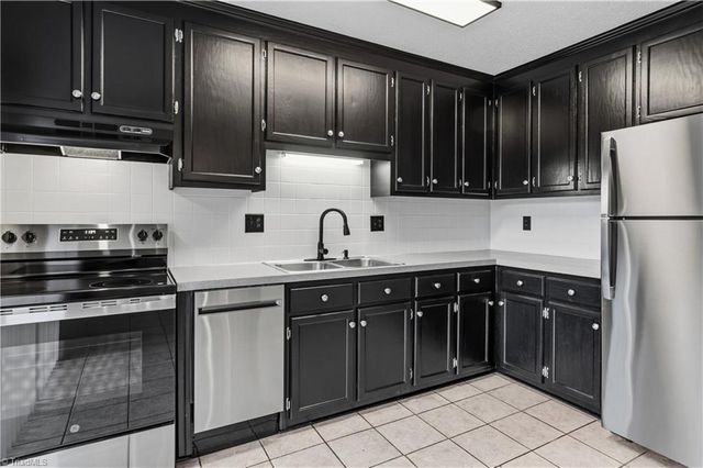 310 Vista Circle A, Winston-salem, NC 27106
