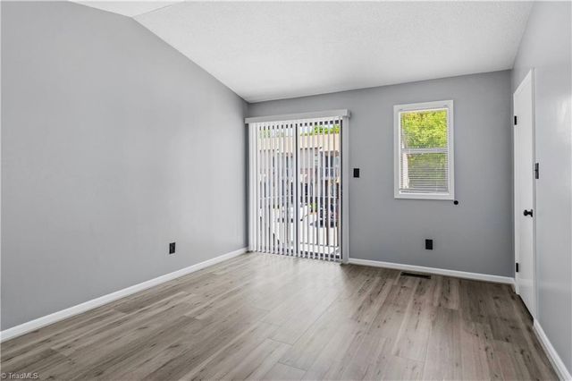 310 Vista Circle A, Winston-salem, NC 27106