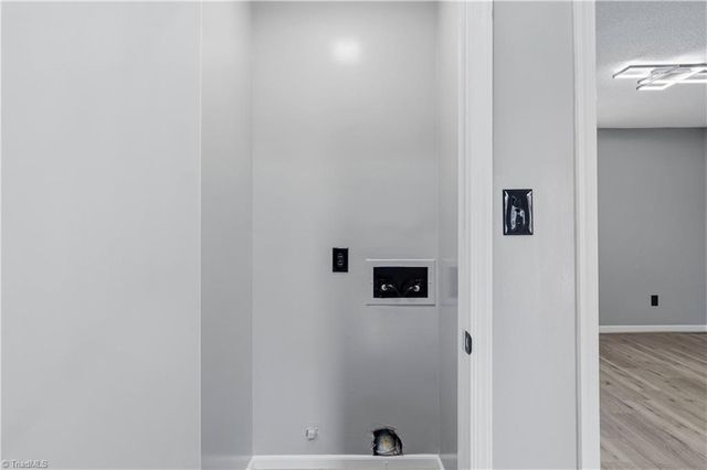 310 Vista Circle A, Winston-salem, NC 27106