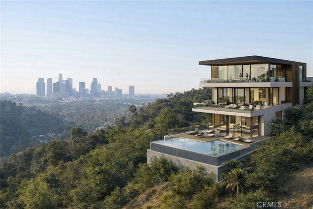 3744 Parrish Ave, Los Angeles, CA 90065