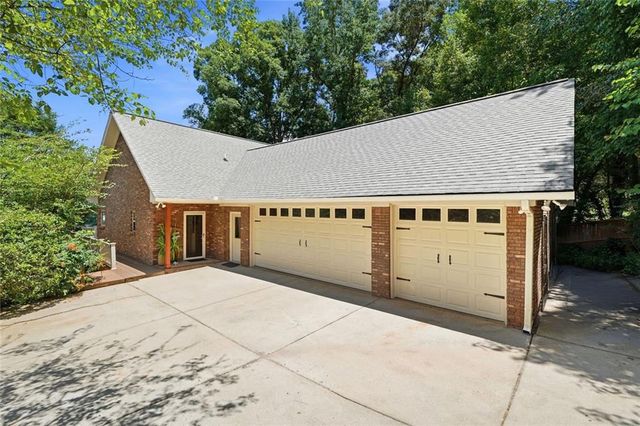 9 Swan Court, Monticello, GA 31064