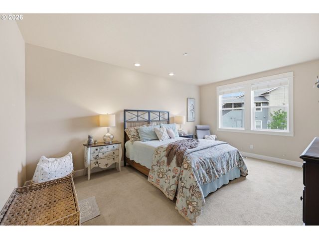 10258 Se BRISTOL Ln, Happy Valley, OR 97086