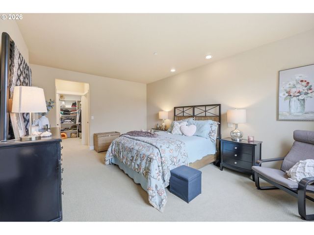 10258 Se BRISTOL Ln, Happy Valley, OR 97086